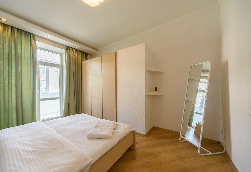 911Flat Kyiv Exterior photo