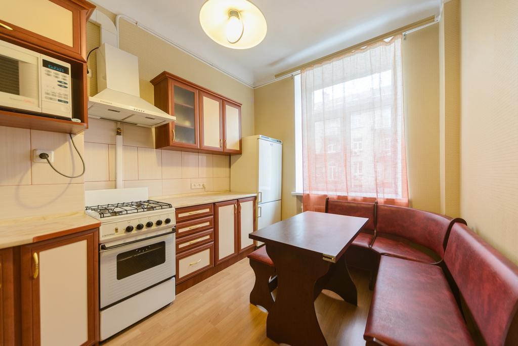 911Flat Kyiv Exterior photo
